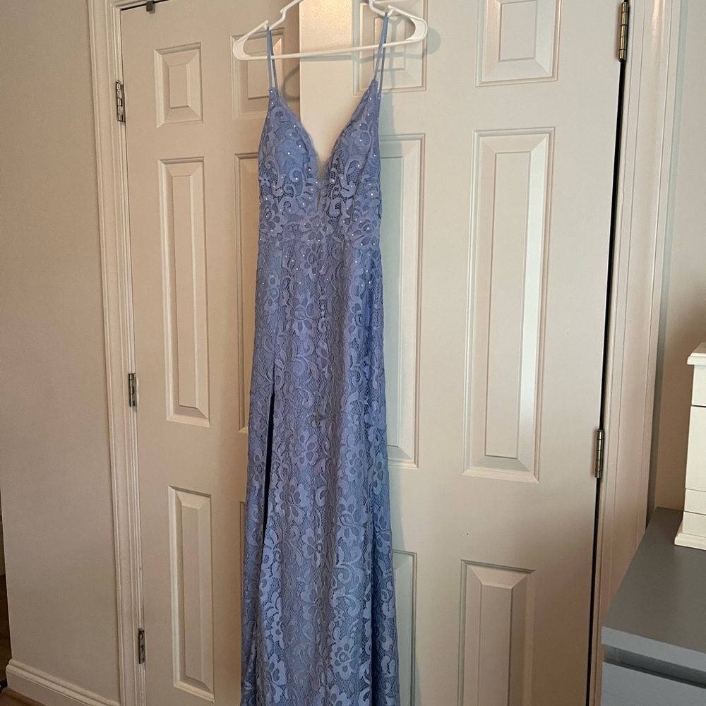 JJ’s House light blue lace dress size 4